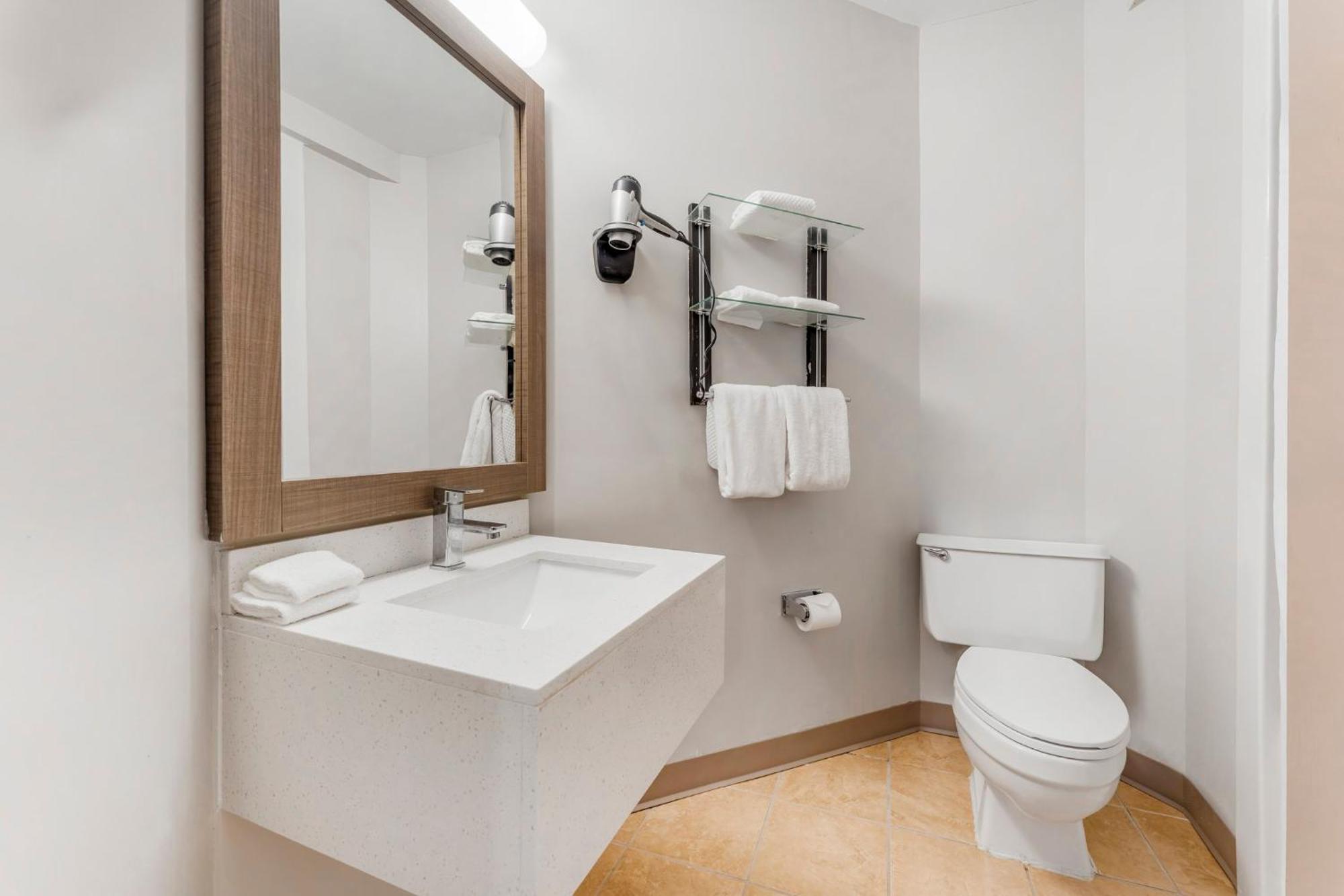 Red Roof Inn Johnstown Ngoại thất bức ảnh