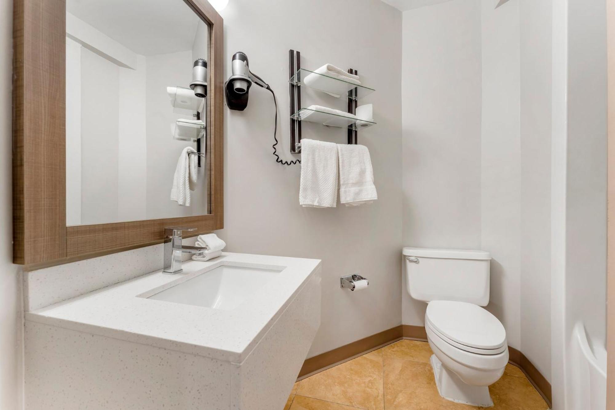 Red Roof Inn Johnstown Ngoại thất bức ảnh
